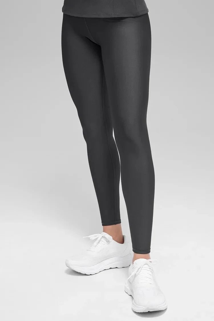 New Alo Yoga Anthracite Collection - New Arrivals – Core 2025